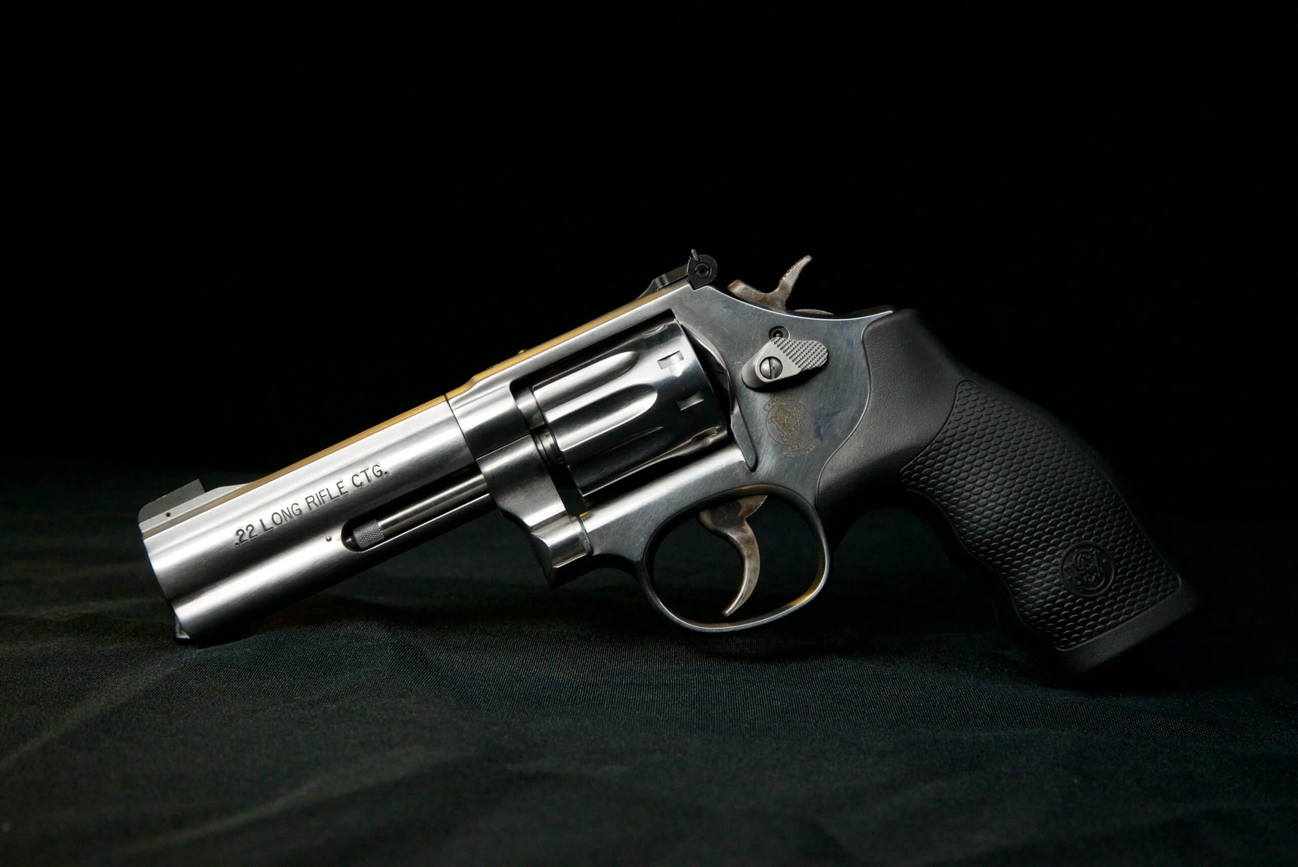 Smith & Wesson 160584 Model 617 22 LR Stainless Steel 4" Barrel & 10rd Cylinder Satin Stainless Steel K-Frame Black Polymer Grip Internal Lock - Image 2