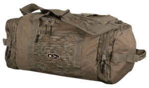 Drake Waterfowl DB36510062 Duffle Bag Medium Mossy Oak Bottomland Polyester 3 Exterior Pockets Adj. Shoulder Strap Drake Waterfowl DB36510062 Duffle Bag Medium Mossy Oak Bottomland Polyester 3 Exterior Pockets Adj. Shoulder Strap