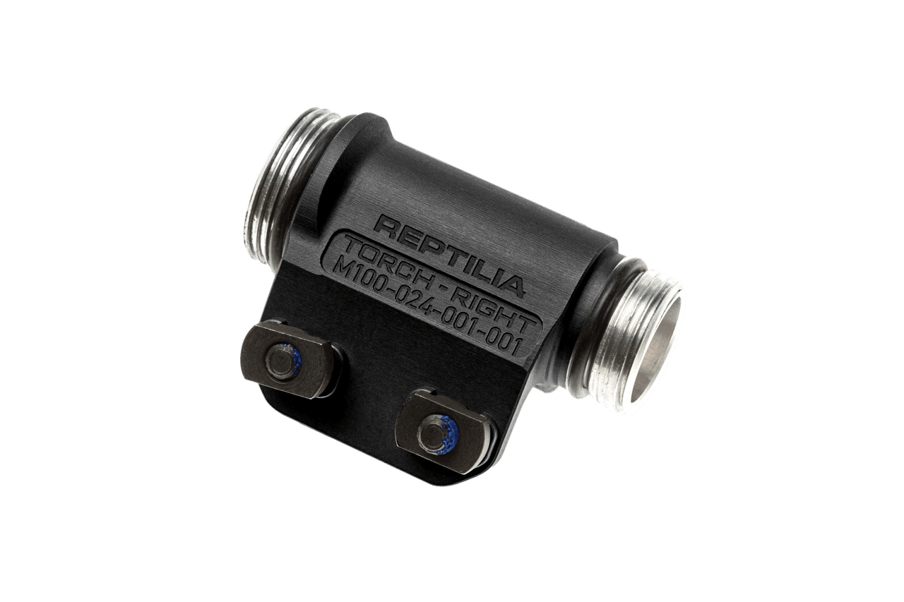 Reptilia LLC 100043 Torch Black Anodized 3V/CR123 Right Side Reptilia LLC 100043 Torch Black Anodized 3V/CR123 Right Side