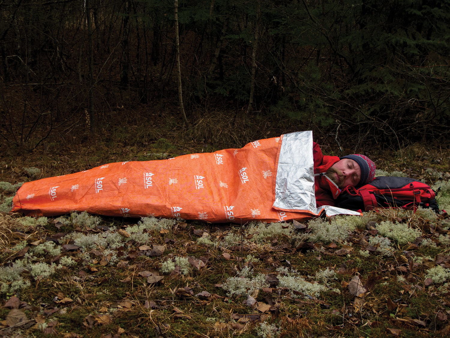 Survive Outdoors Longer 01401227 SOL Bivvy Warmth Waterproof Orange Aluminum-Coated Polyethylene - Image 3