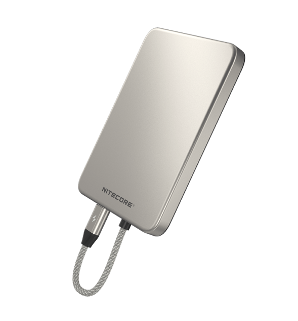 NITECORE POCKET5WHITE 5000AMH BATTERY PACK WHITE NITECORE POCKET5WHITE 5000AMH BATTERY PACK WHITE
